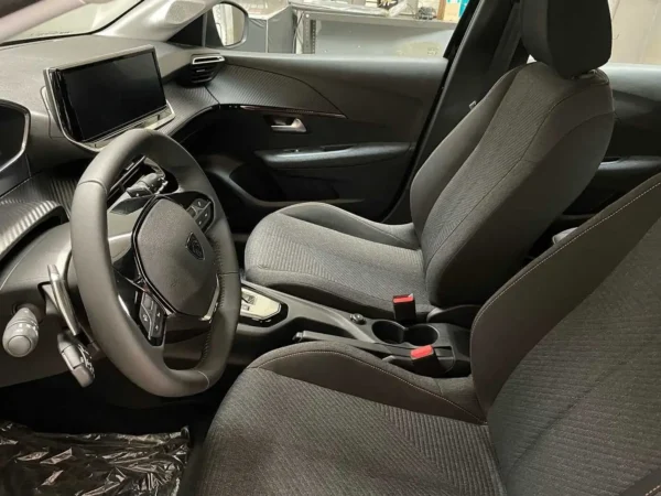 PEUGEOT NUOVA 208 - immagine 10