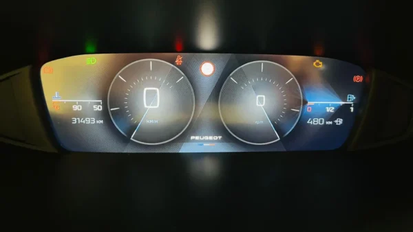 PEUGEOT 308 - immagine 12