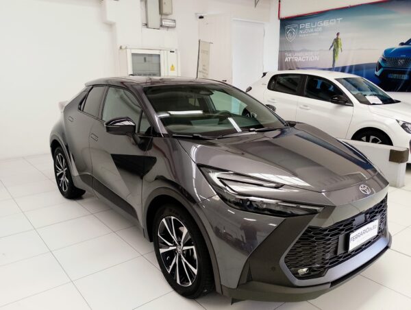 TOYOTA C-HR - immagine 2