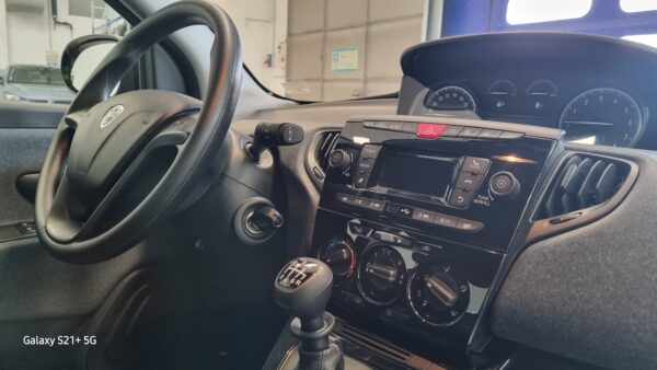 Lancia Ypsilon - immagine 7