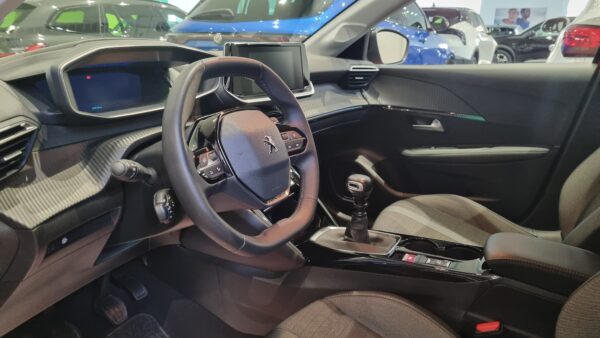 PEUGEOT 208 - immagine 6