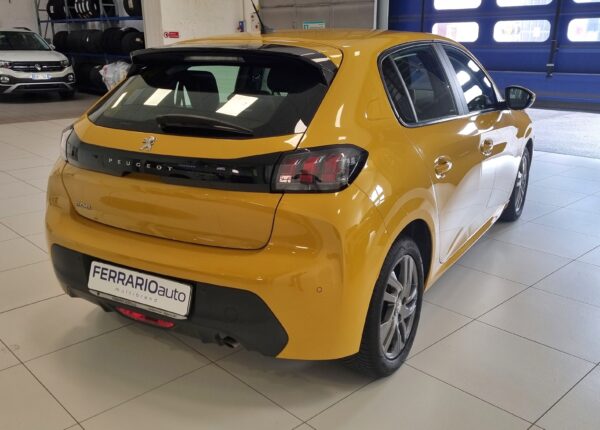PEUGEOT 208 - immagine 4