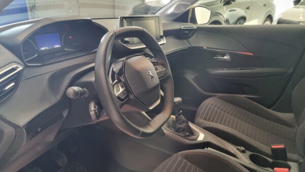 PEUGEOT 208 - immagine 5