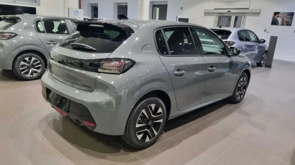 PEUGEOT NUOVA 208 - immagine 4
