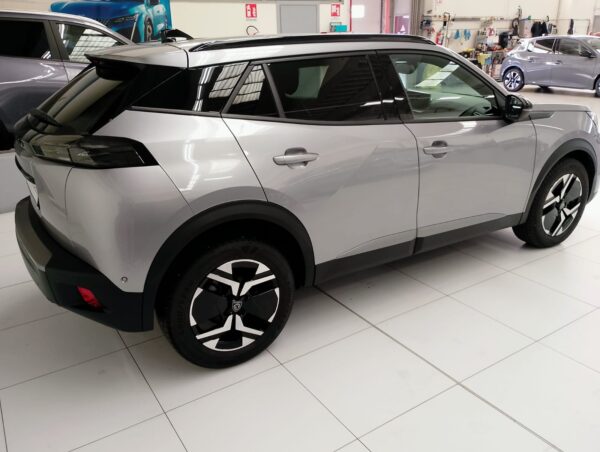 PEUGEOT NUOVA 2008 - immagine 4