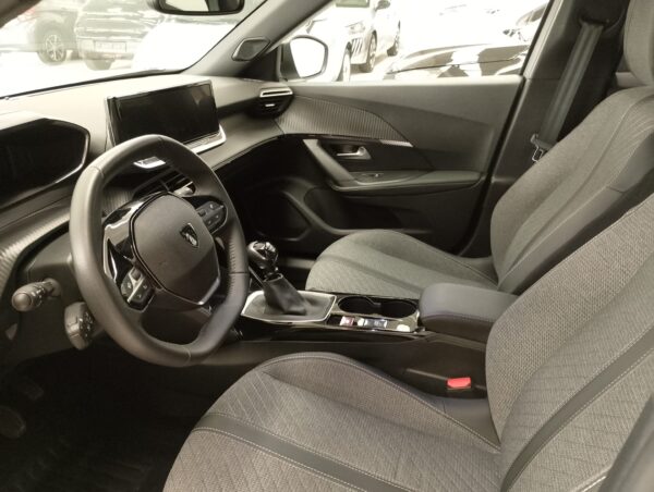 PEUGEOT NUOVA 2008 - immagine 5