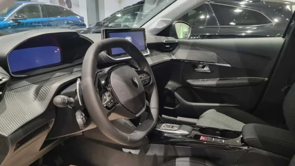 PEUGEOT NUOVA 208 - immagine 6