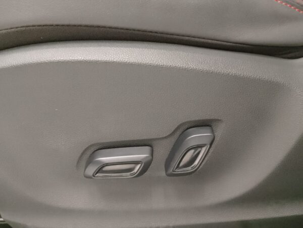 MG ZS - immagine 6