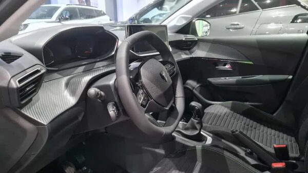 PEUGEOT NUOVA 208 - immagine 6