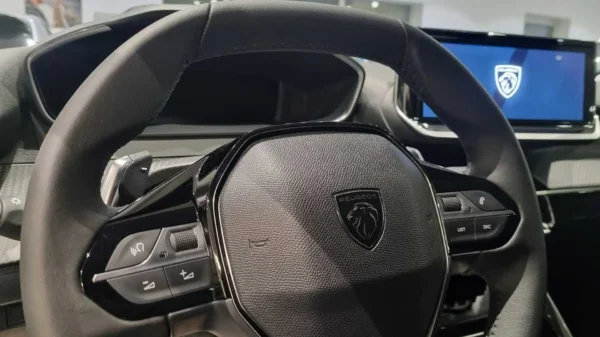 PEUGEOT NUOVA 208 - immagine 7