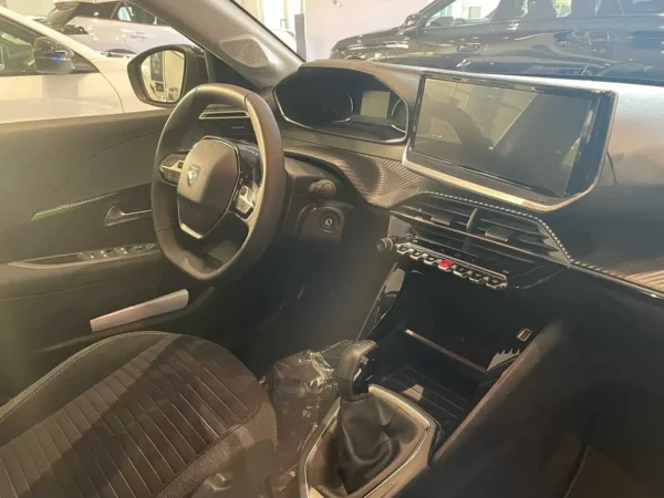 PEUGEOT NUOVA 208 - immagine 8