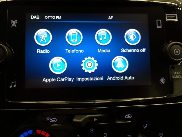 Lancia Ypsilon - immagine 9
