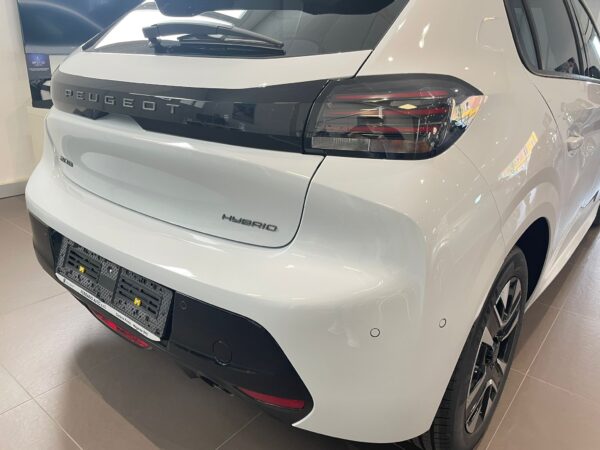 Peugeot 208 - immagine 7