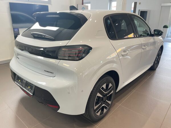 Peugeot 208 - immagine 6