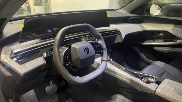 PEUGEOT 5008 - immagine 5