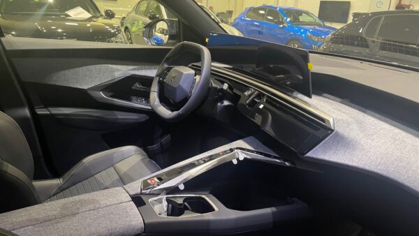 PEUGEOT 5008 - immagine 7