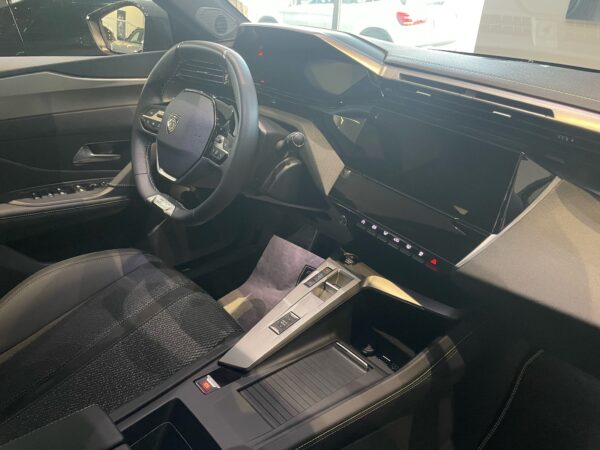 PEUGEOT 308 - immagine 11