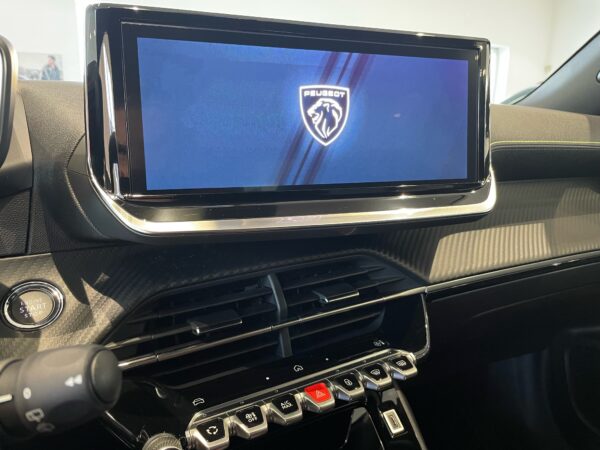Peugeot 2008 - immagine 10